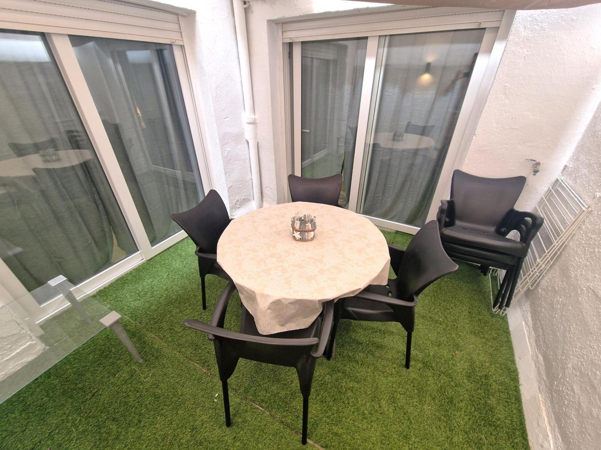 Apartamentosbiamar Cambrils Exterior photo